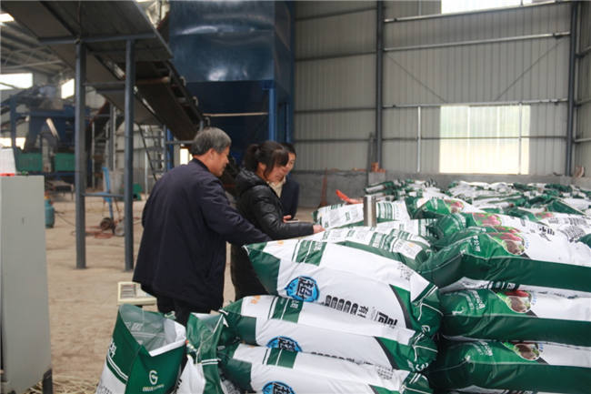 陜西客戶一行來公司參觀