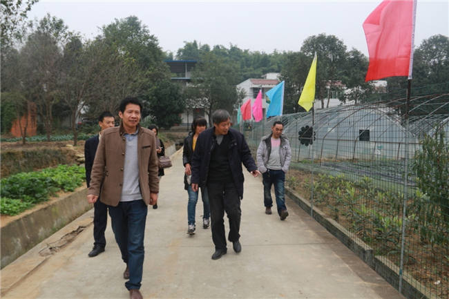 陜西客戶一行來公司參觀