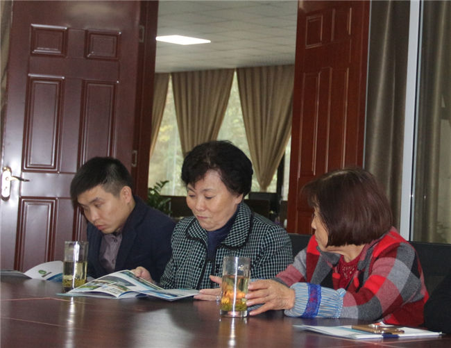 臺灣孫博士一行來公司參觀考察