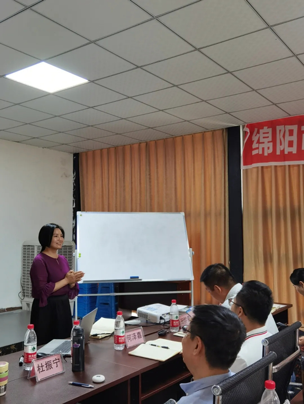 640.webp (12).jpg 640.webp (12).jpg